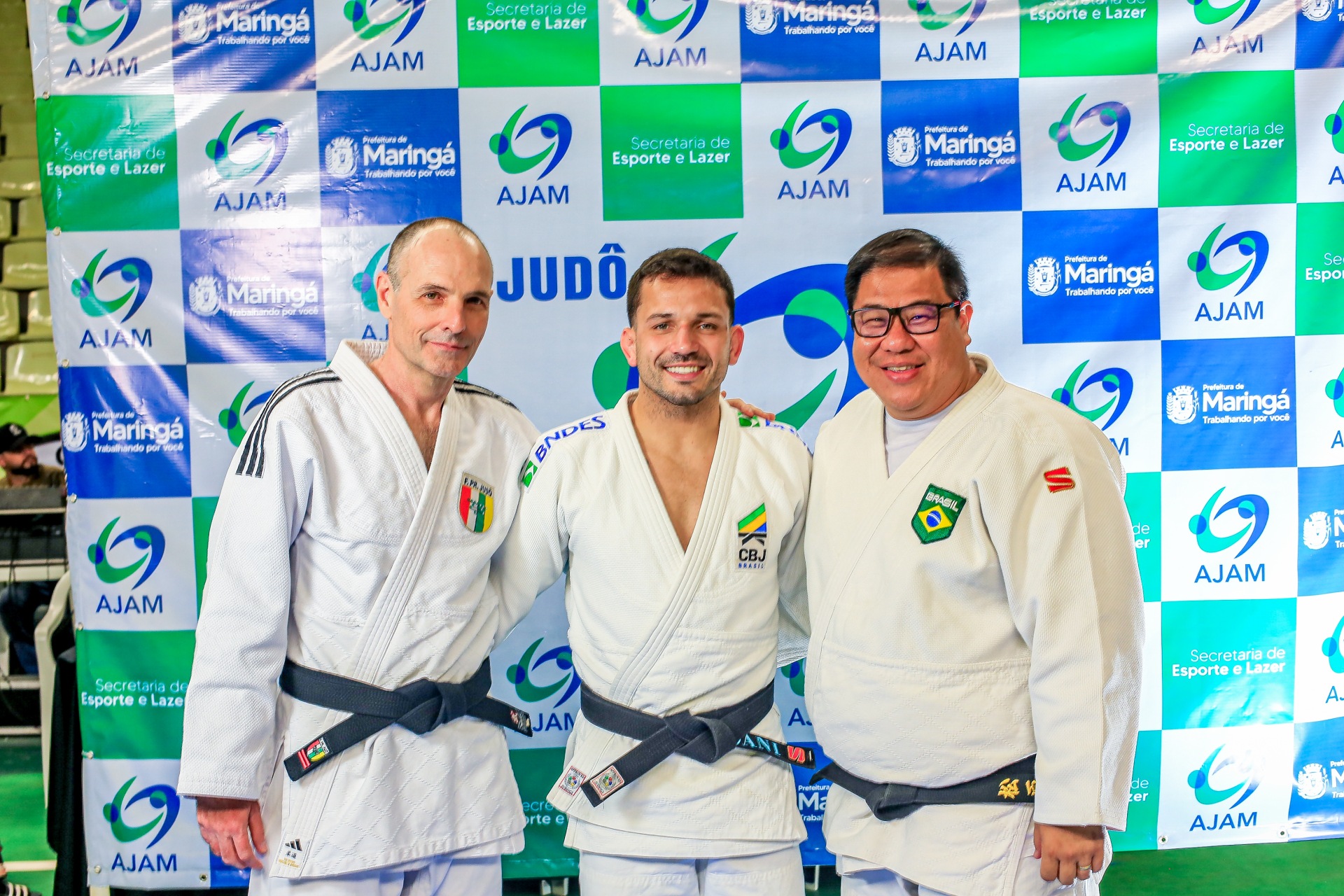 SEMINÁRIO ESPECIAL COM O JUDOCA OLÍMPICO DANIEL CARGNIN